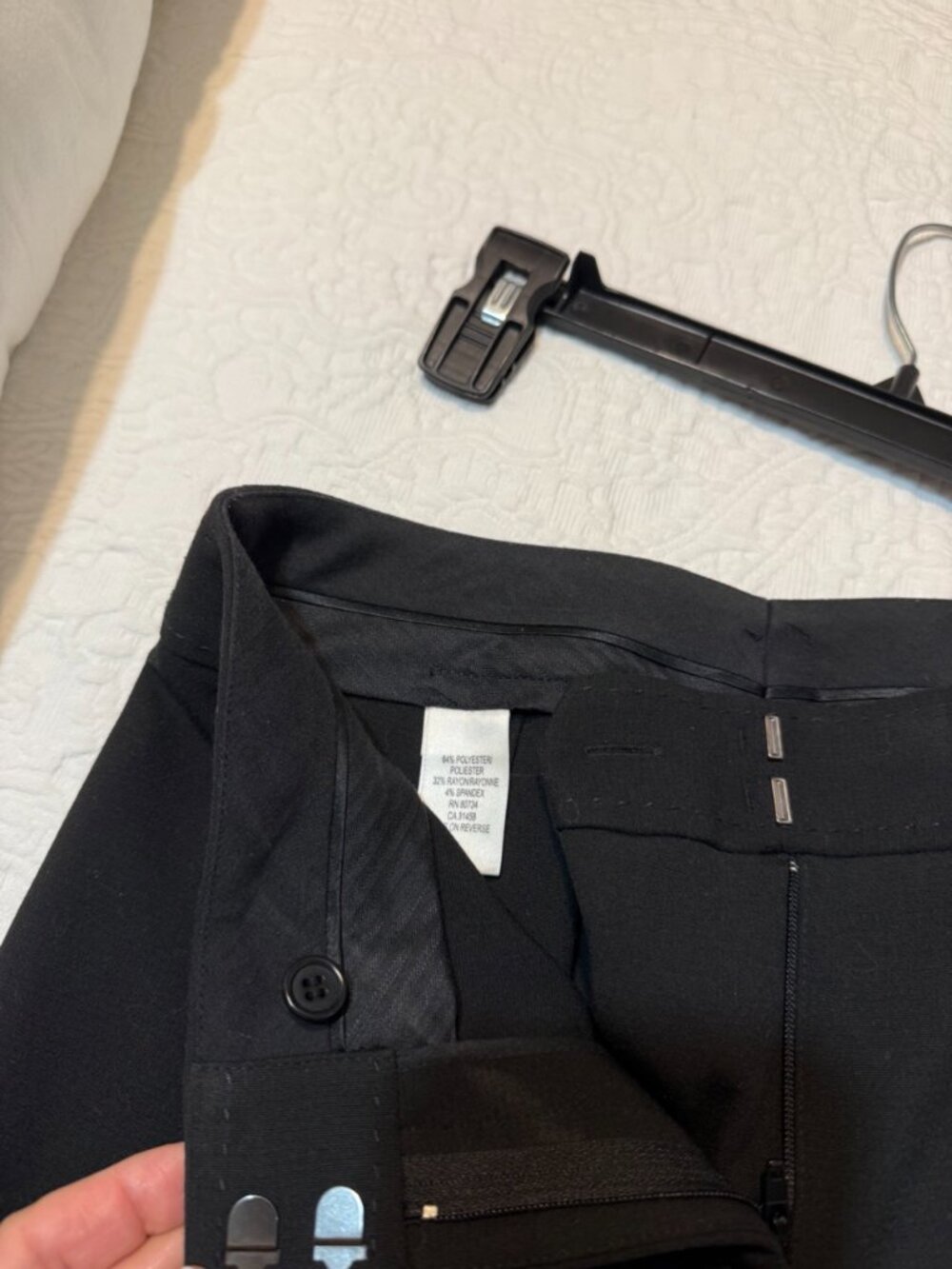 BCBG Maxazria Black Pant Suit -Size 4 - Picture 4 of 4